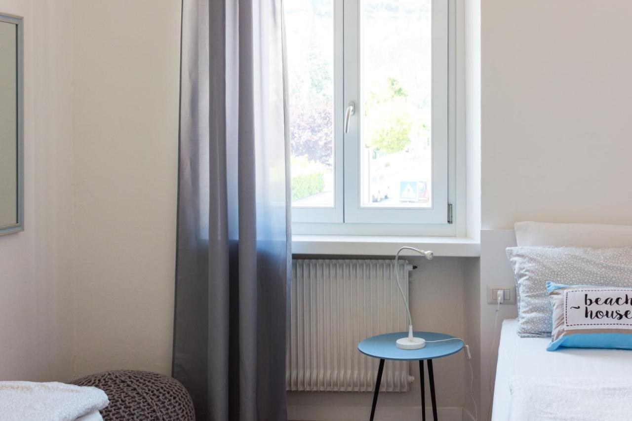 Nirvana Apartments Torbole Sul Garda Bagian luar foto